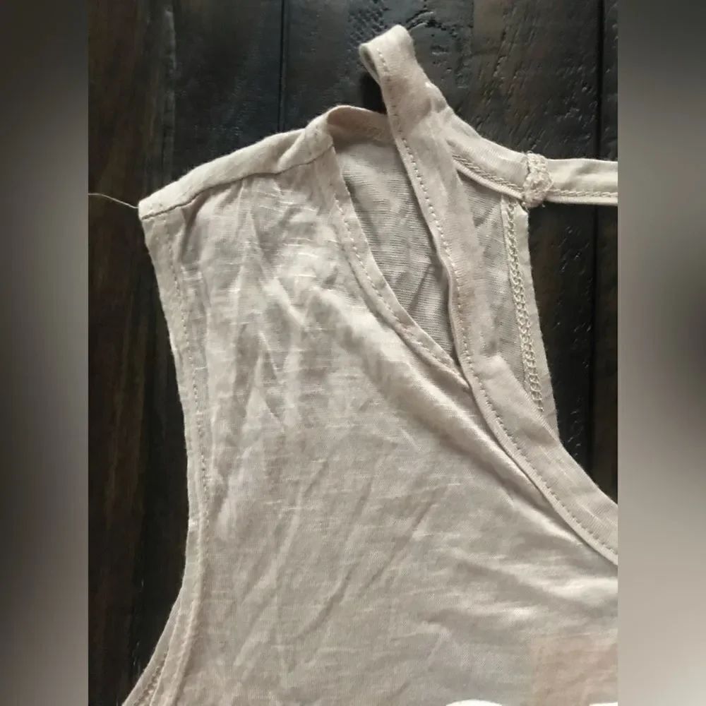 NEW!! H.I.P. Tank Top - Picture 2 of 9